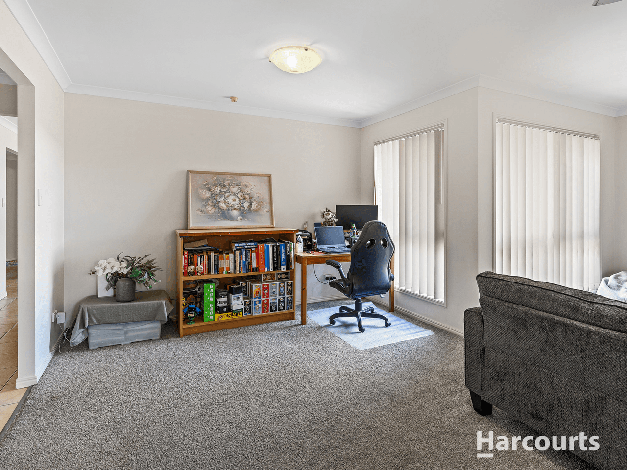 15 Wavecrest Place, CALAMVALE, QLD 4116