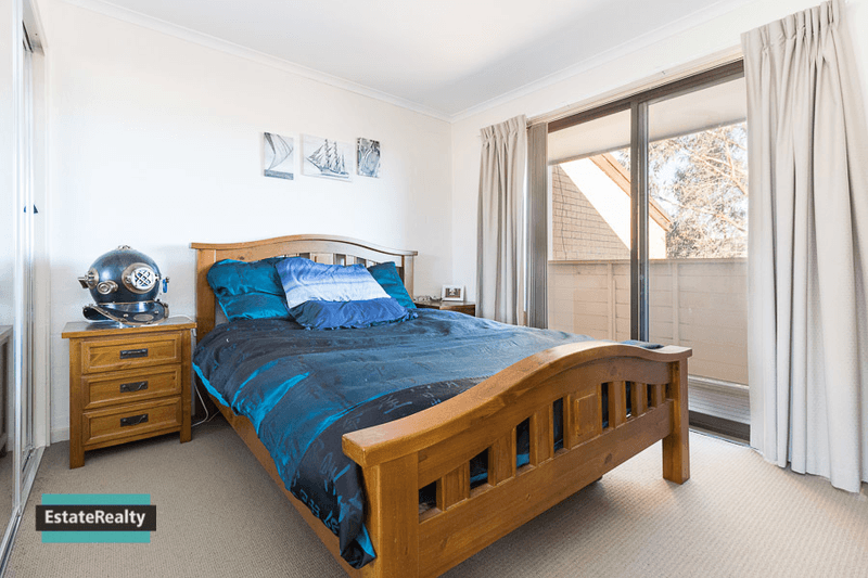 2/35 High Street, Queanbeyan East, NSW 2620