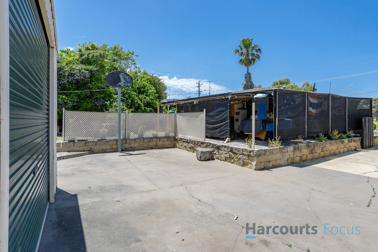 13 Harber Drive, ARMADALE, WA 6112