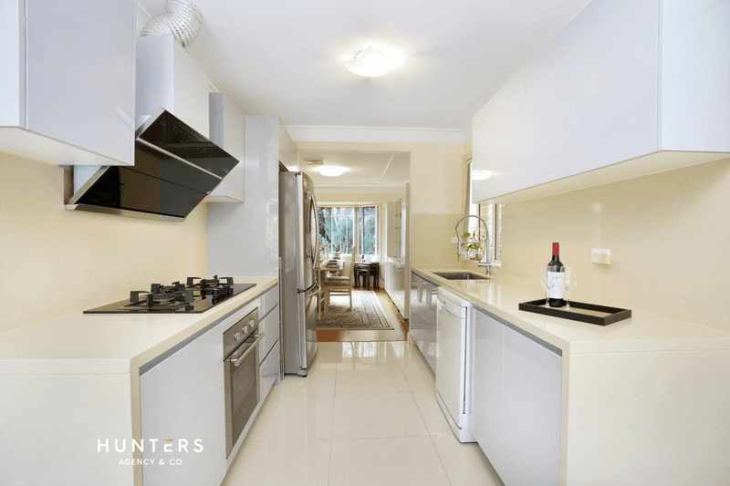 136/40 Strathalbyn Drive, Oatlands, NSW 2117