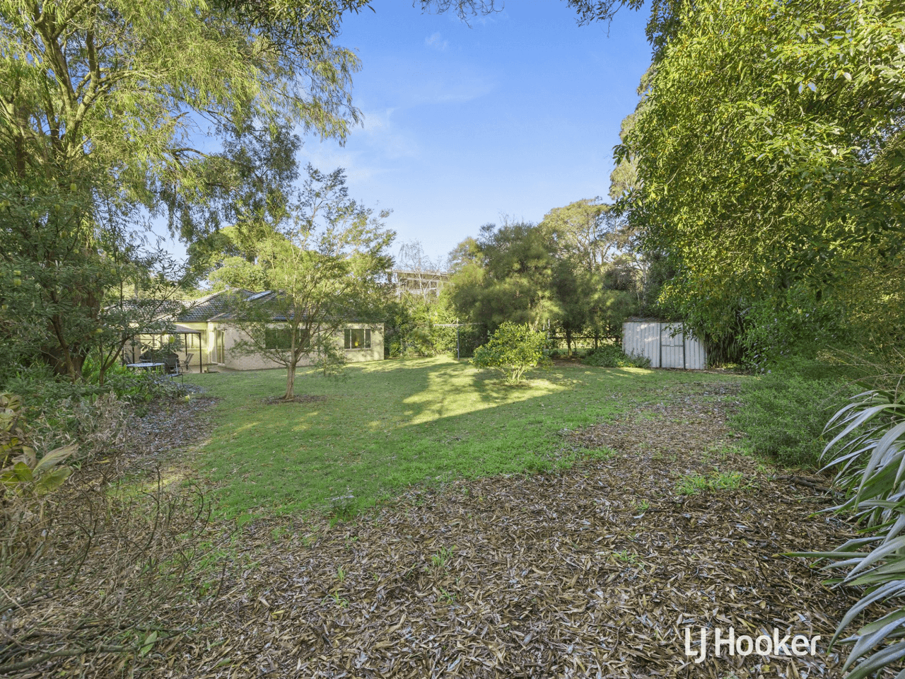 25 Fern Street, INVERLOCH, VIC 3996