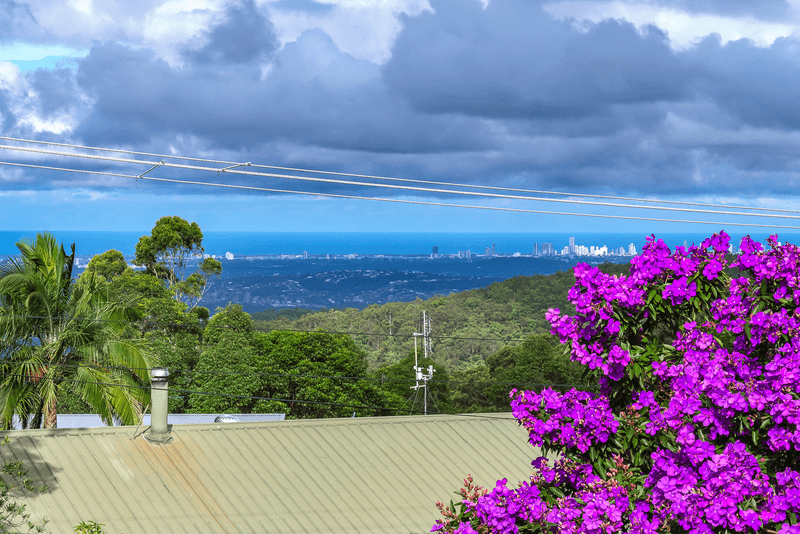 15 FORAKER DRIVE, TAMBORINE MOUNTAIN, QLD 4272