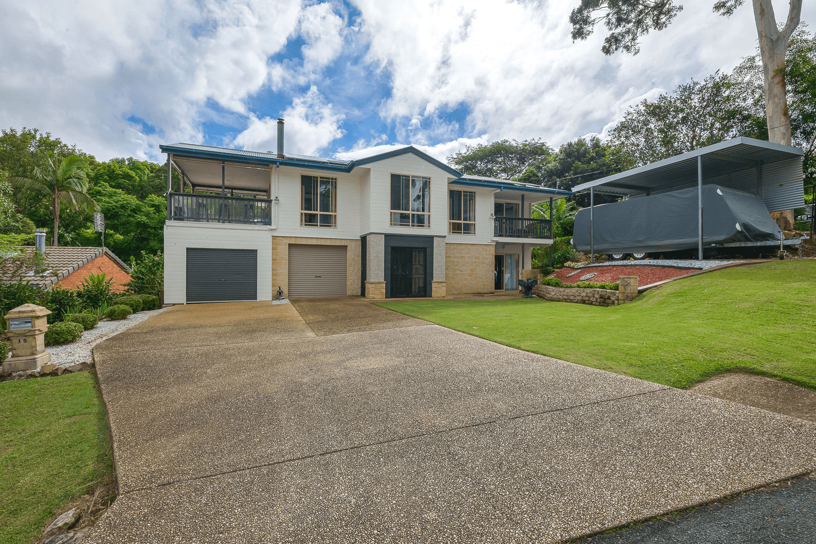 15 FORAKER DRIVE, TAMBORINE MOUNTAIN, QLD 4272