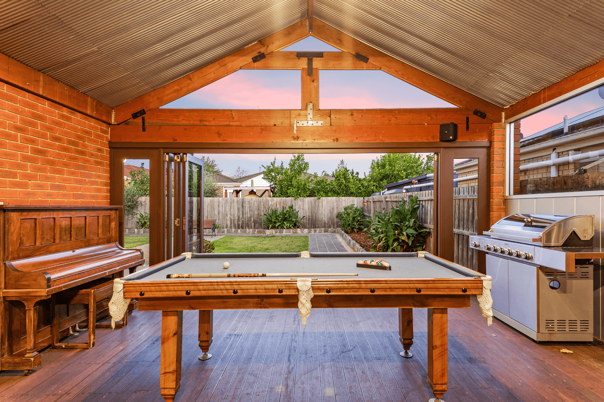 16 Glenview Court, Hillside, VIC 3037