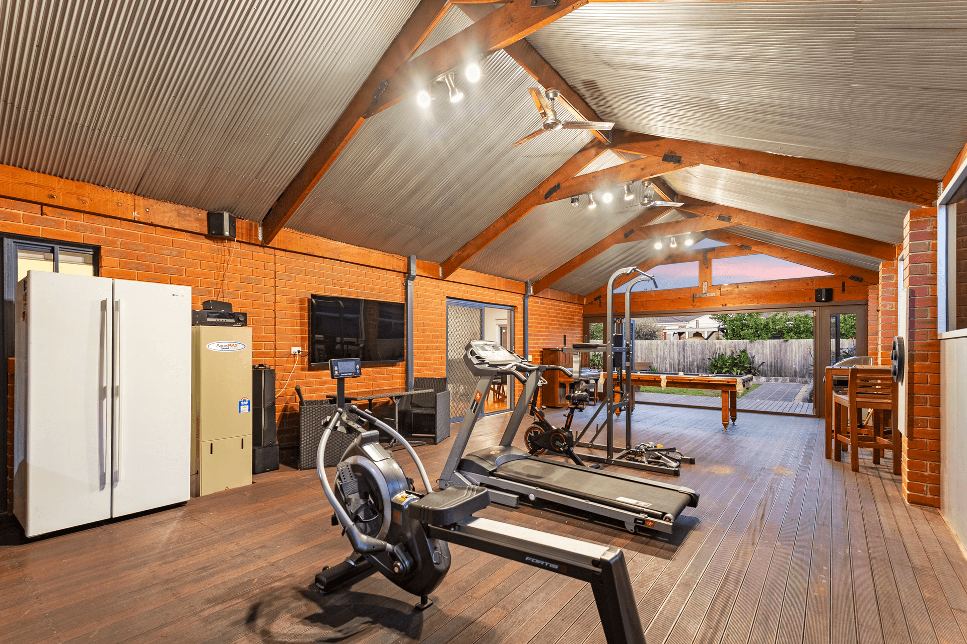 16 Glenview Court, Hillside, VIC 3037