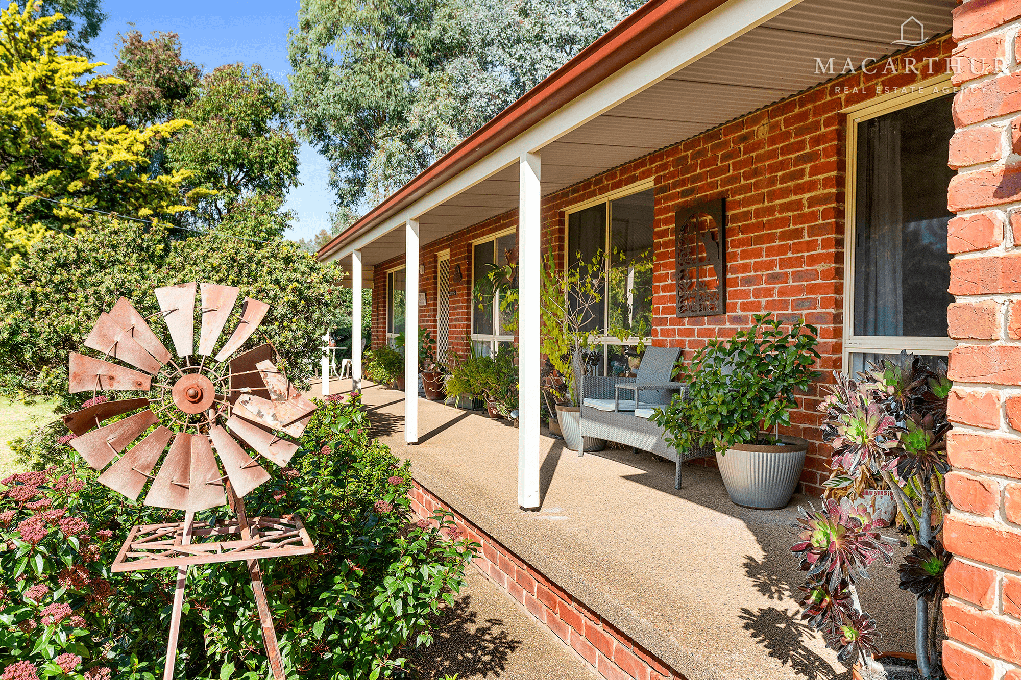 41-43 Wagga Wagga Street, Oura, NSW 2650