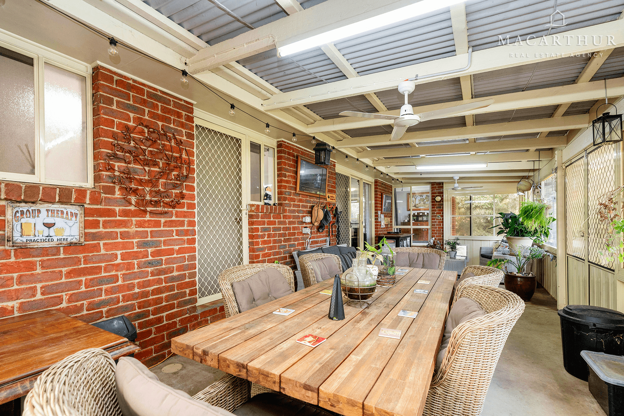 41-43 Wagga Wagga Street, Oura, NSW 2650