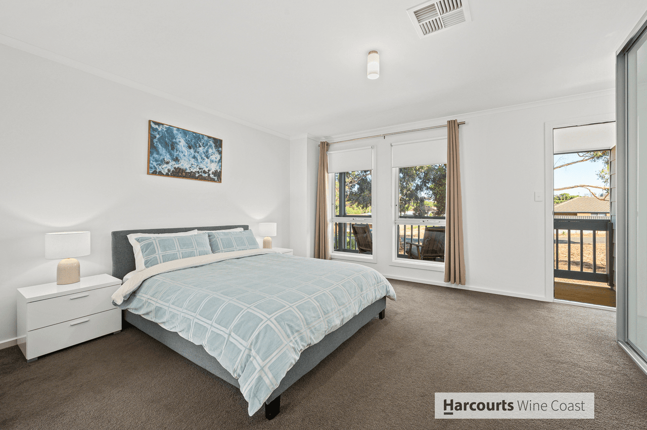 4 Noarlunga Avenue, OLD NOARLUNGA, SA 5168