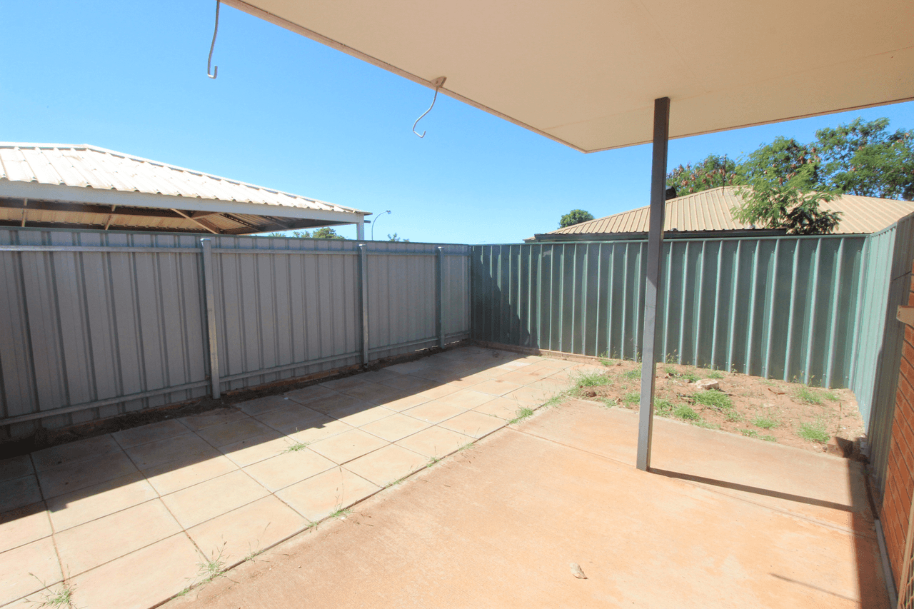 2 Hackett Close, NICKOL, WA 6714