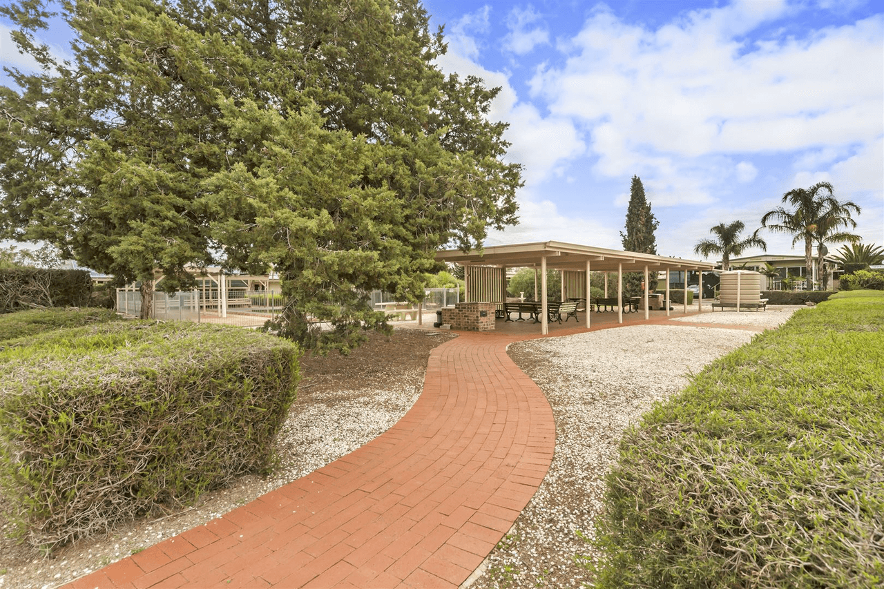 36 Hillier Road 78 Fifth Avenue, Hillier, SA 5116