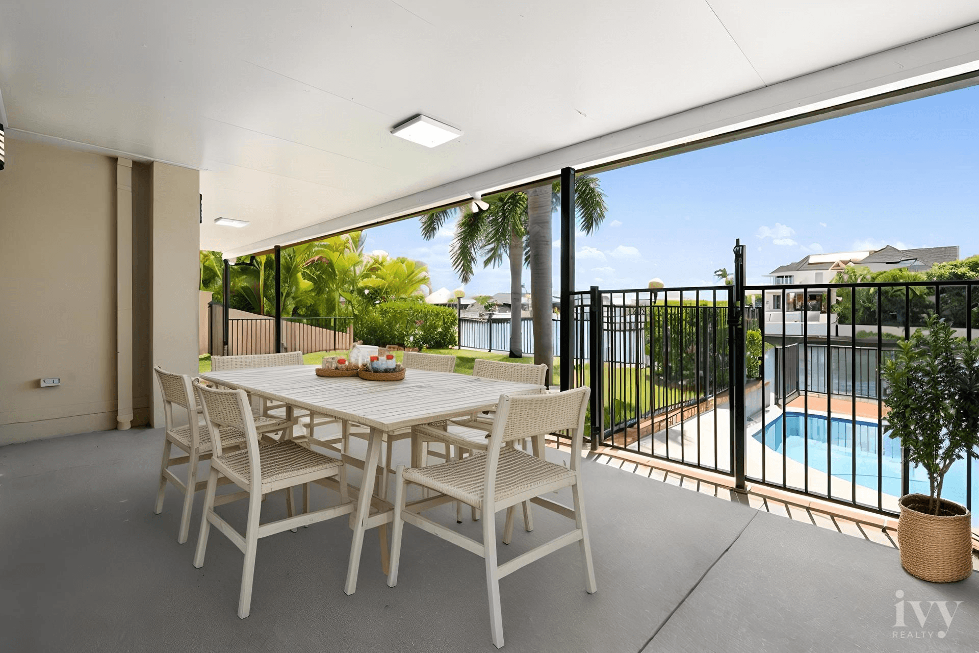 30 Saltbreeze Court, Runaway Bay, QLD 4216