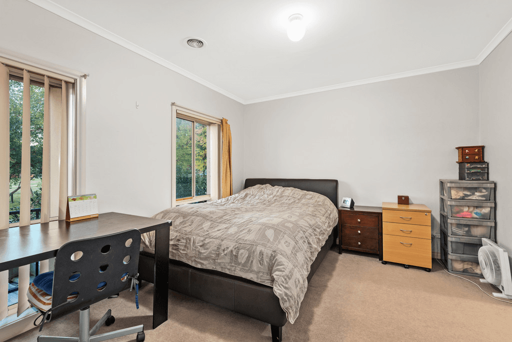 6 Normanton Place, BERWICK, VIC 3806