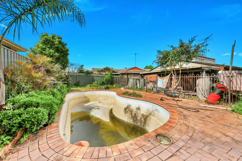 102 Bellinger Road, RUSE, NSW 2560