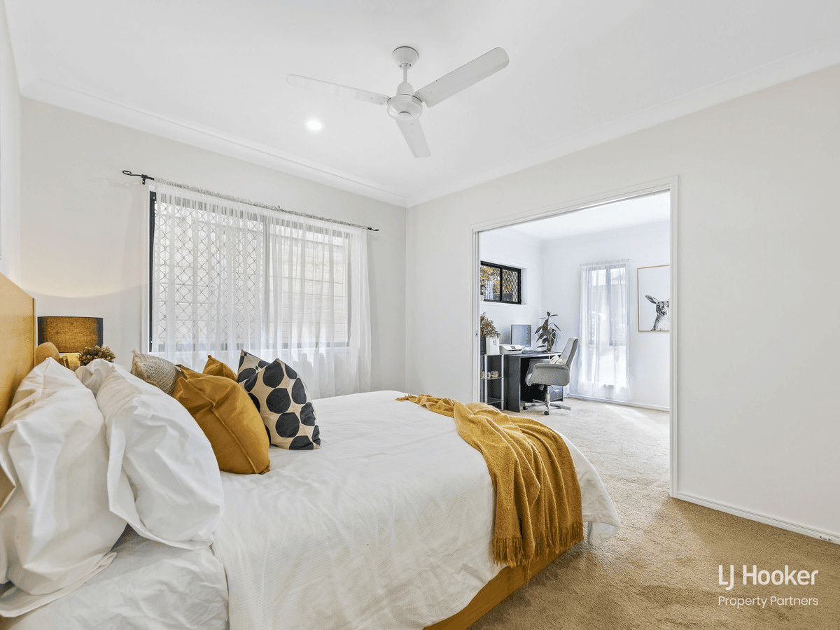 51 Hoop Pine Circuit, MAUDSLAND, QLD 4210