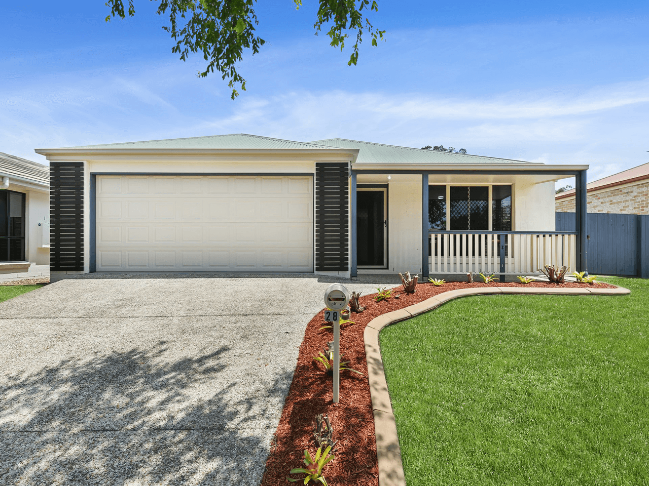 28 Corrimal Place, SANDSTONE POINT, QLD 4511