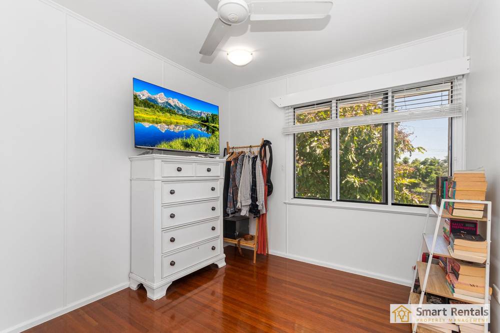 12 Ernest Street, West End, QLD 4810