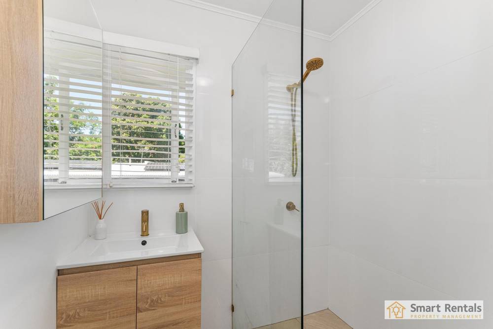 12 Ernest Street, West End, QLD 4810