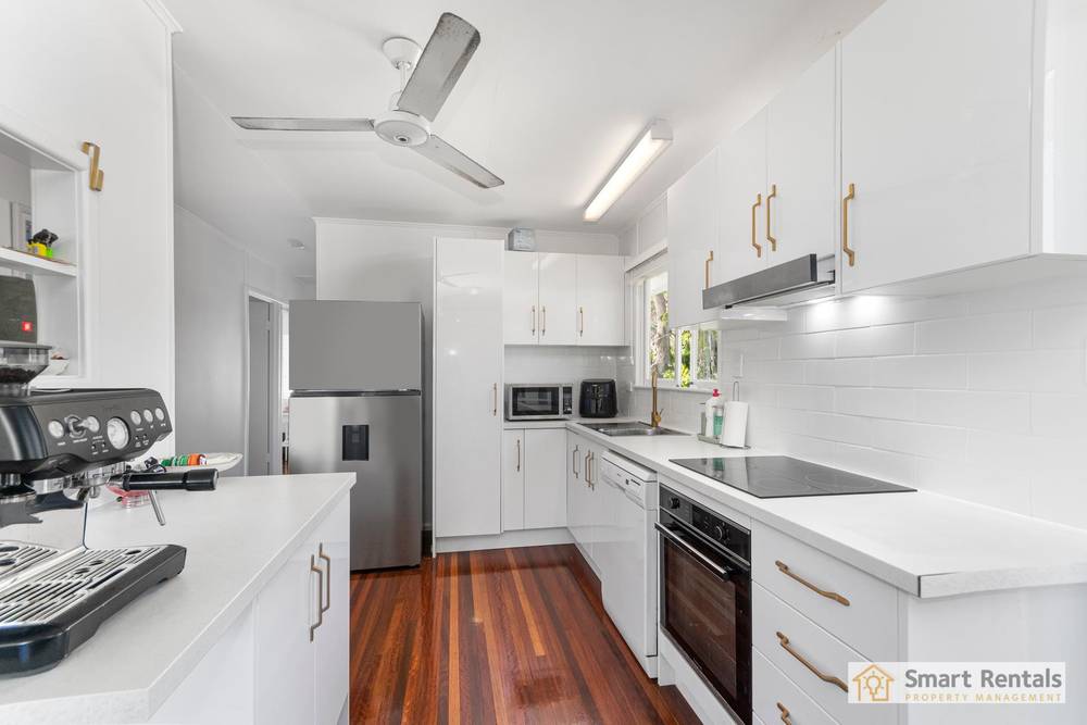 12 Ernest Street, West End, QLD 4810