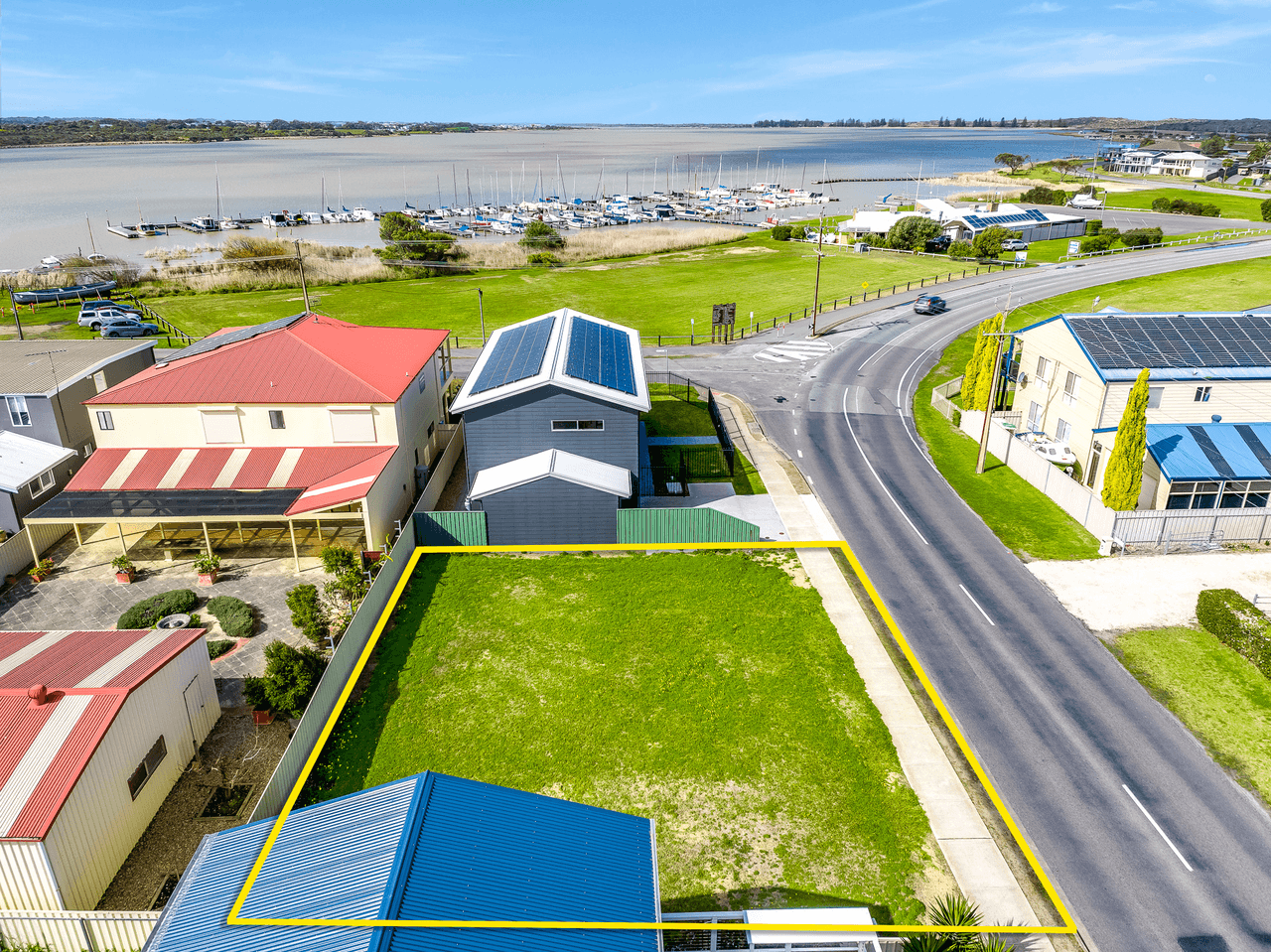 112 Barrage Road, GOOLWA SOUTH, SA 5214