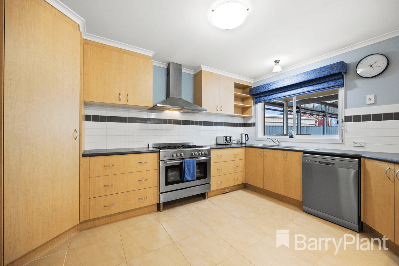 14 Selwyn Street, Miners Rest, VIC 3352