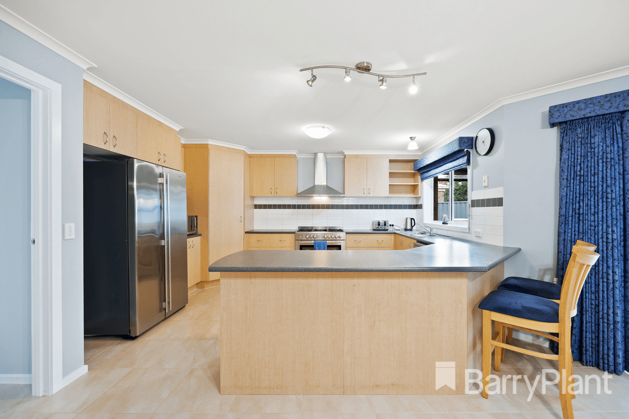 14 Selwyn Street, Miners Rest, VIC 3352