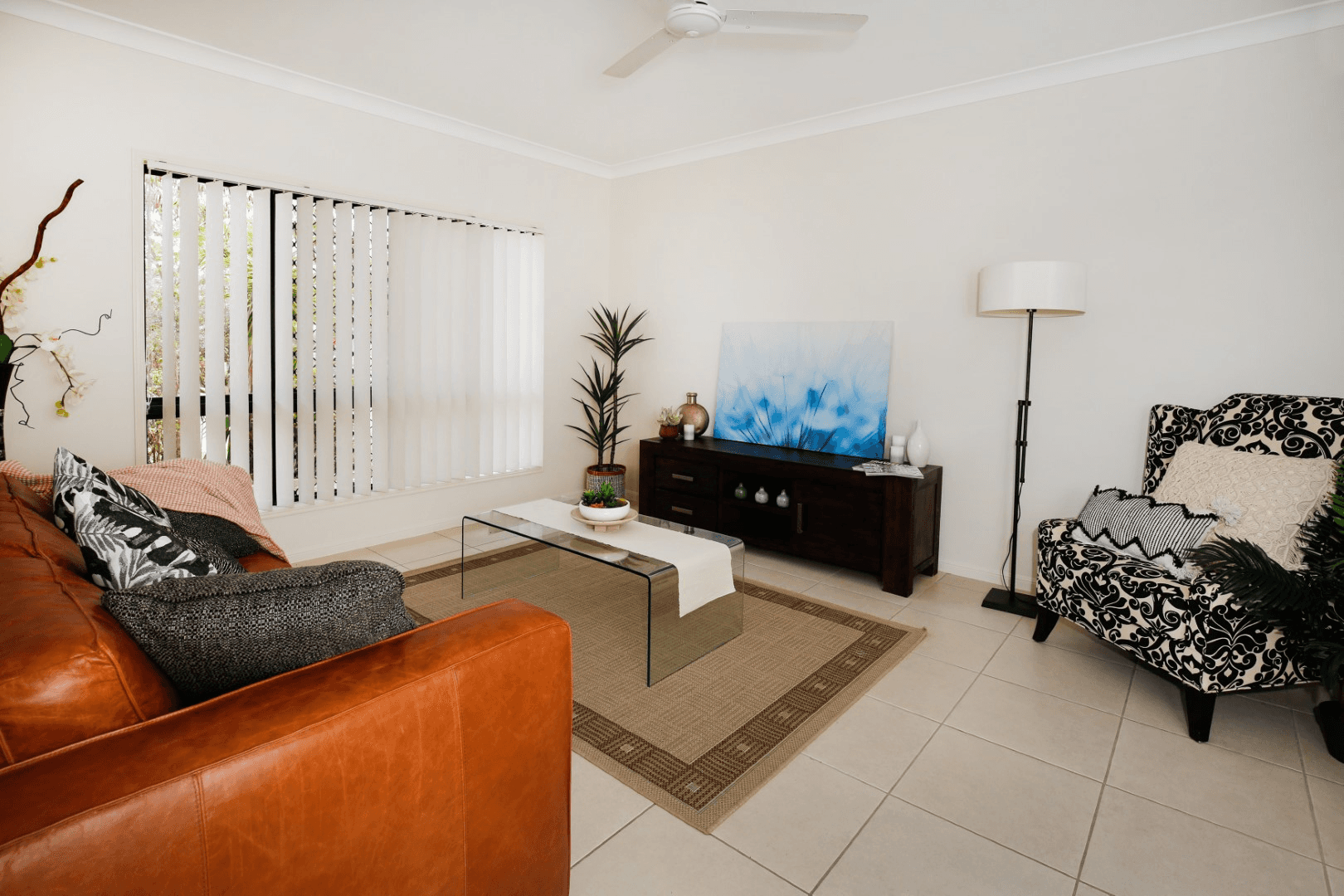 25 Derwent Circuit, KELSO, QLD 4815