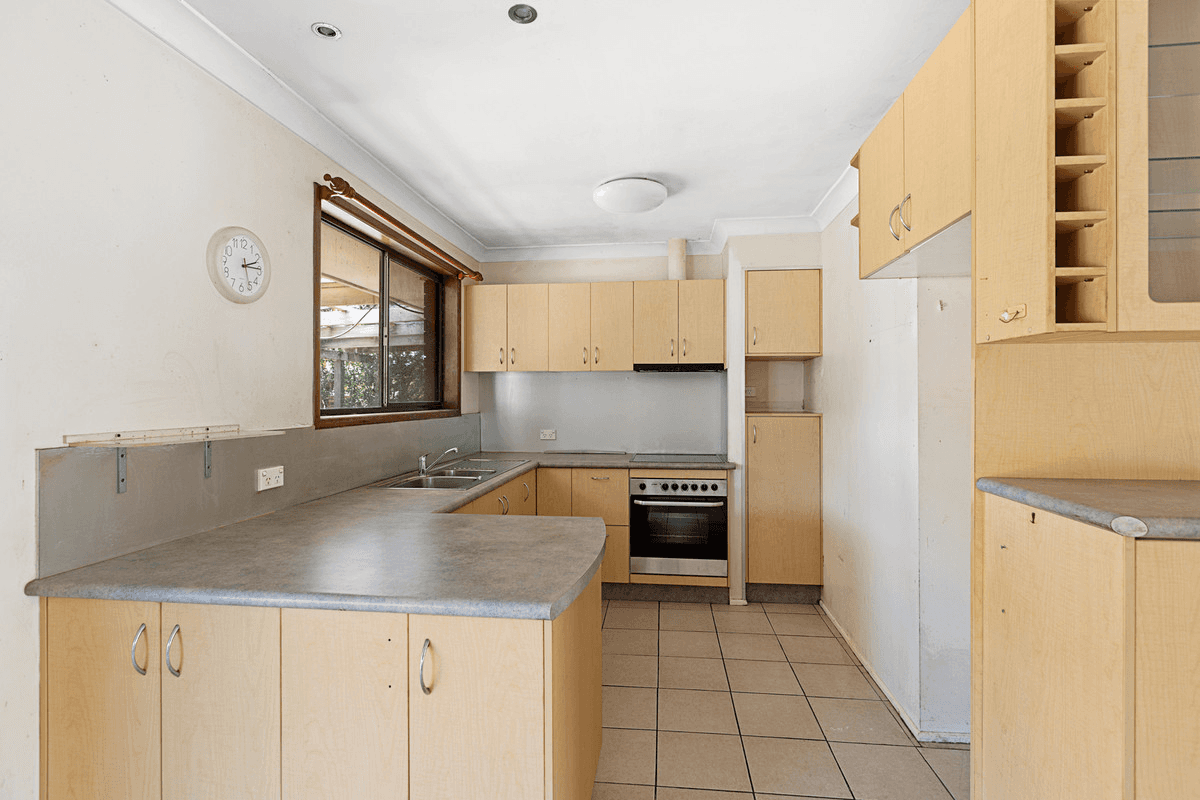 1 Ziegenfusz Road, THORNLANDS, QLD 4164