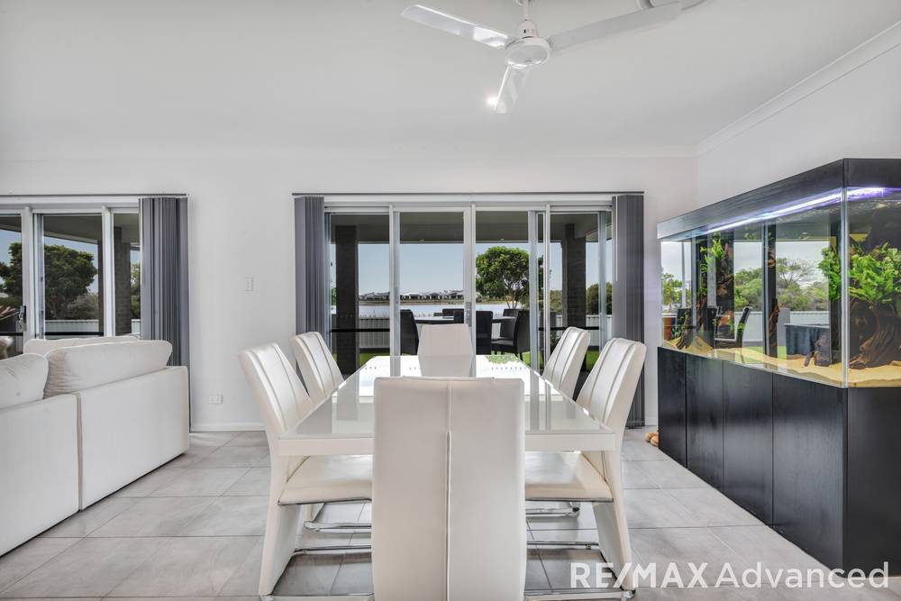 114 Bongaree Avenue, Bongaree, QLD 4507