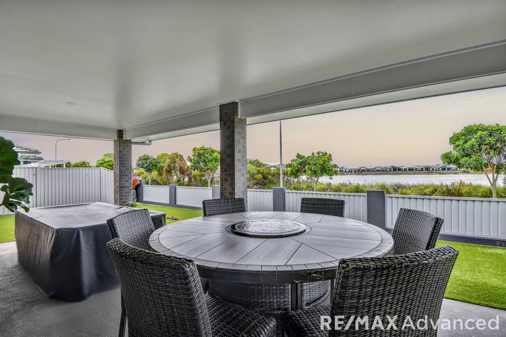 114 Bongaree Avenue, Bongaree, QLD 4507