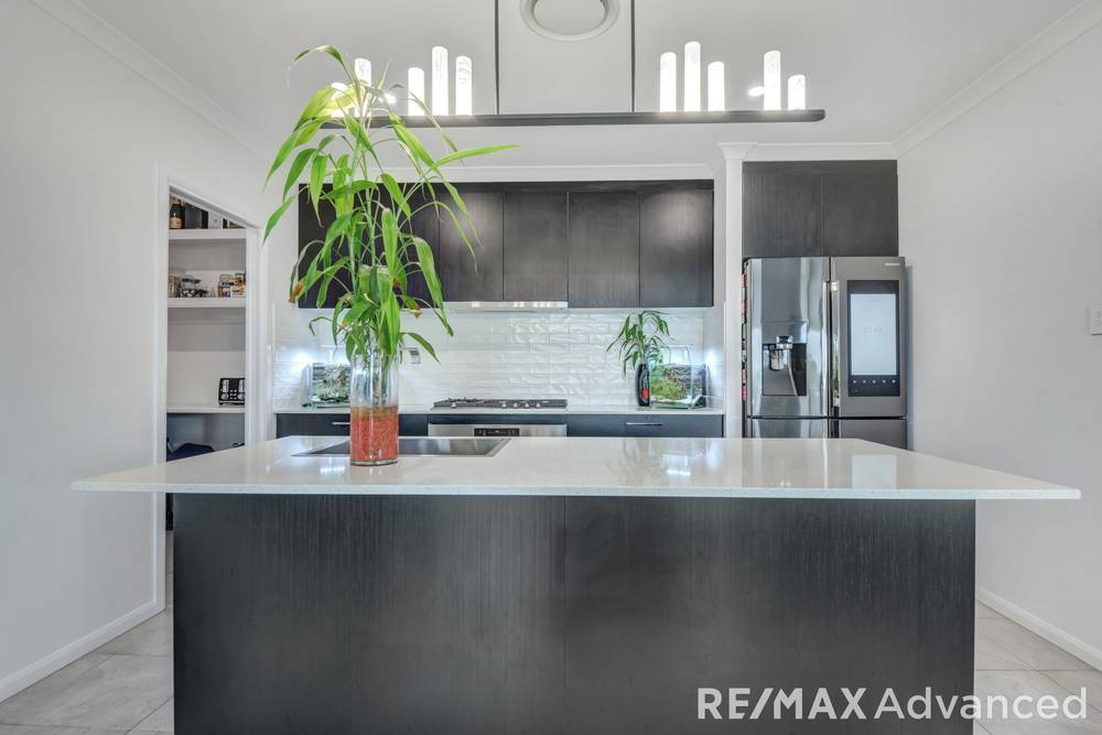 114 Bongaree Avenue, Bongaree, QLD 4507