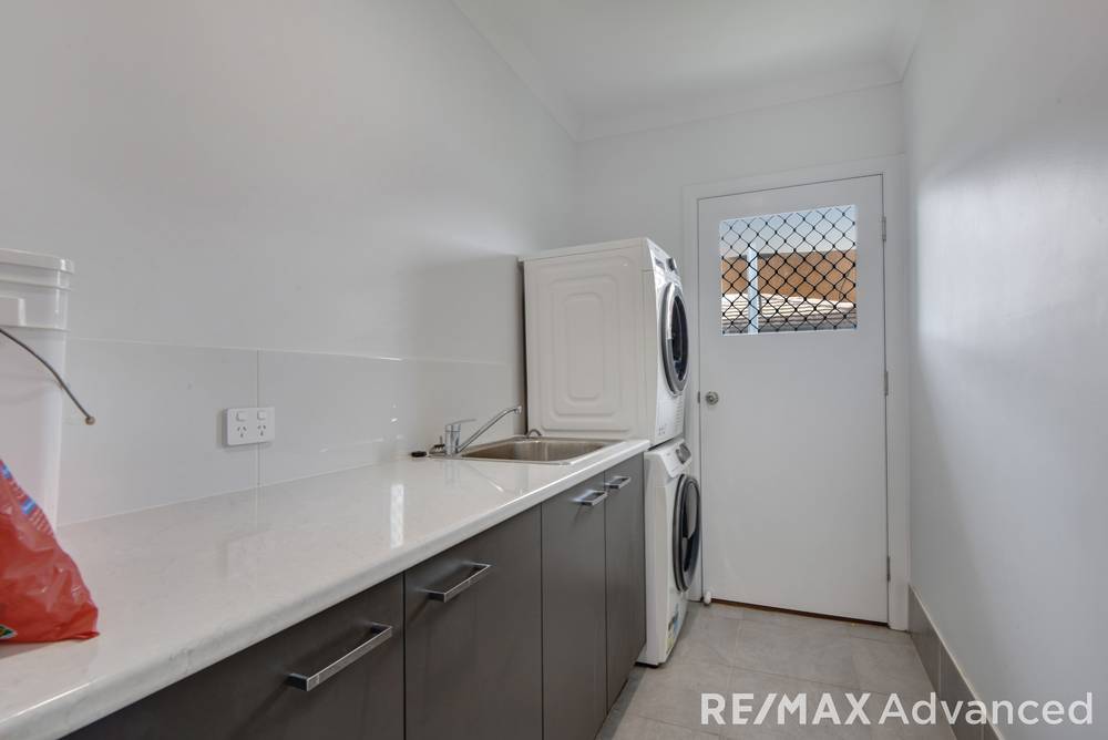 114 Bongaree Avenue, Bongaree, QLD 4507