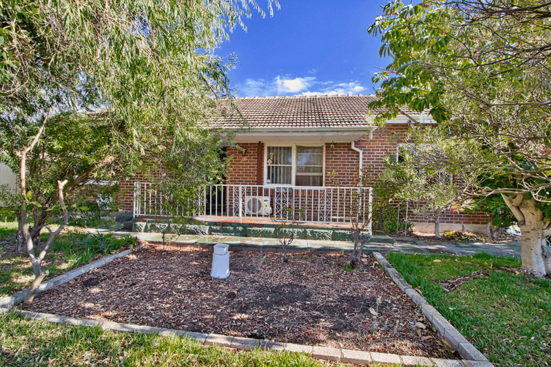 52 Jecks Street, ROCKINGHAM, WA 6168