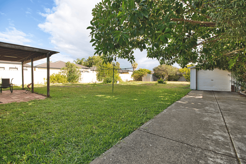 52 Jecks Street, ROCKINGHAM, WA 6168