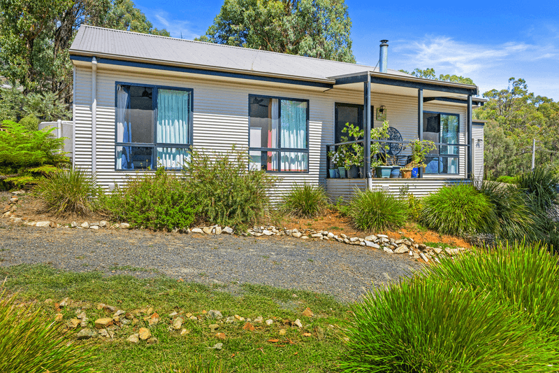 23 Allison Crescent, Marysville, VIC 3779