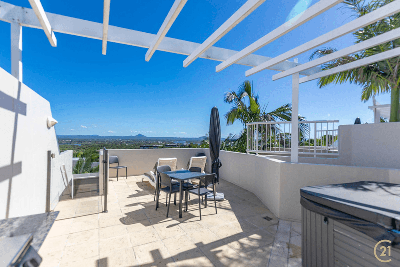 302/16 Noosa Drive, Noosa Heads, QLD 4567