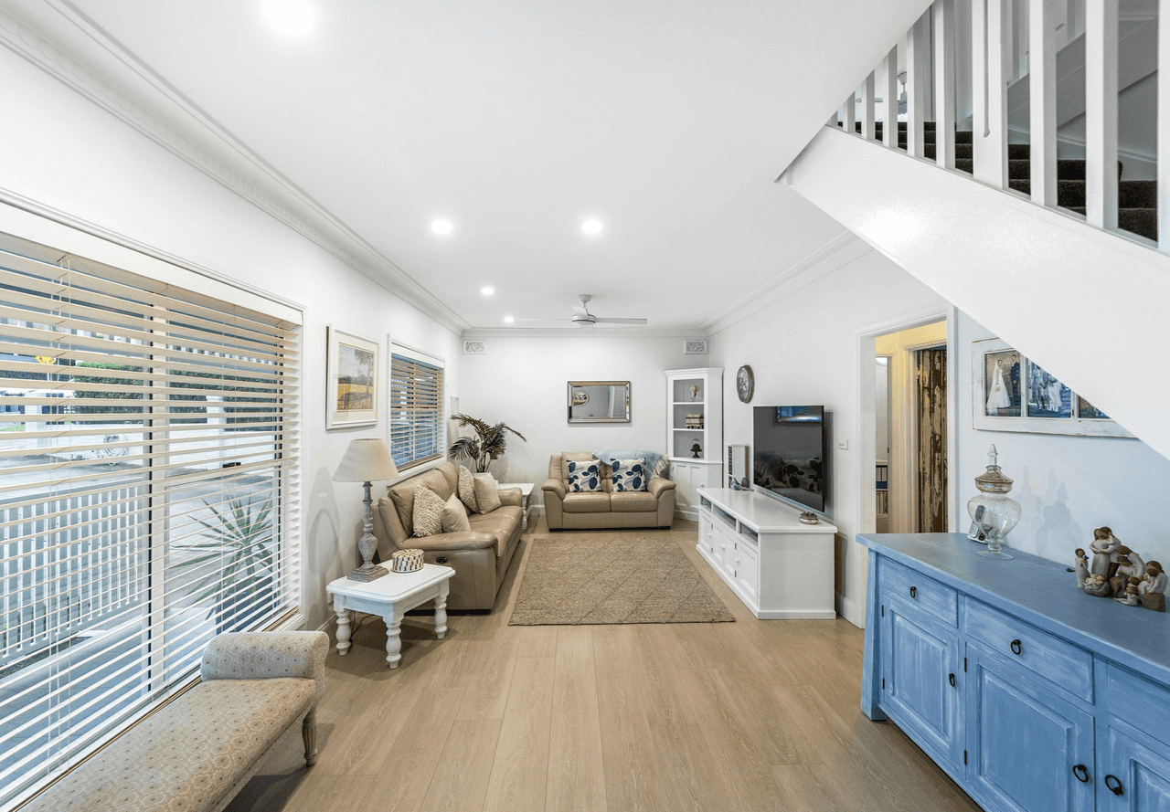 124 Gannons Road, CARINGBAH SOUTH, NSW 2229