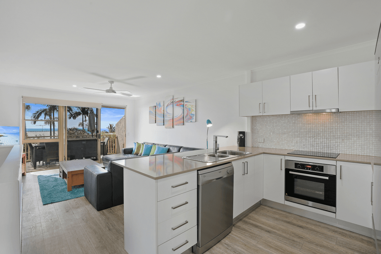 19/21-25 Cumming Parade, POINT LOOKOUT, QLD 4183