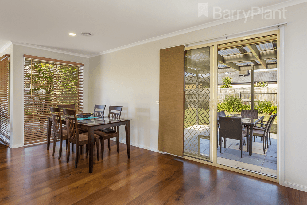 28 Arlington Way, Point Cook, VIC 3030