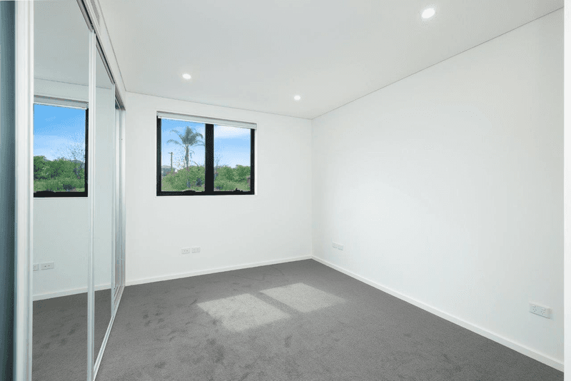 207/2 Thorogood Boulevard, NORTH KELLYVILLE, NSW 2155