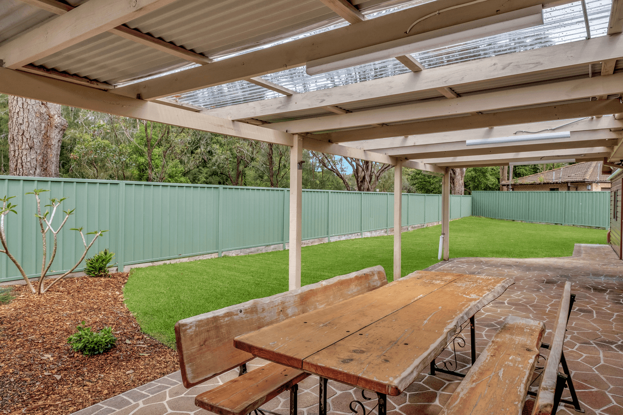 24 Aston Wilde Avenue, CHITTAWAY BAY, NSW 2261
