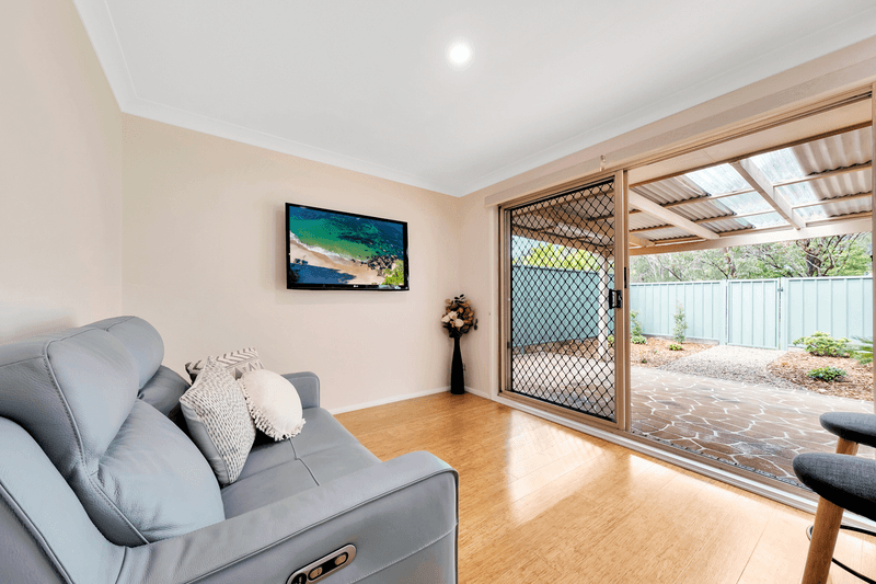 24 Aston Wilde Avenue, CHITTAWAY BAY, NSW 2261