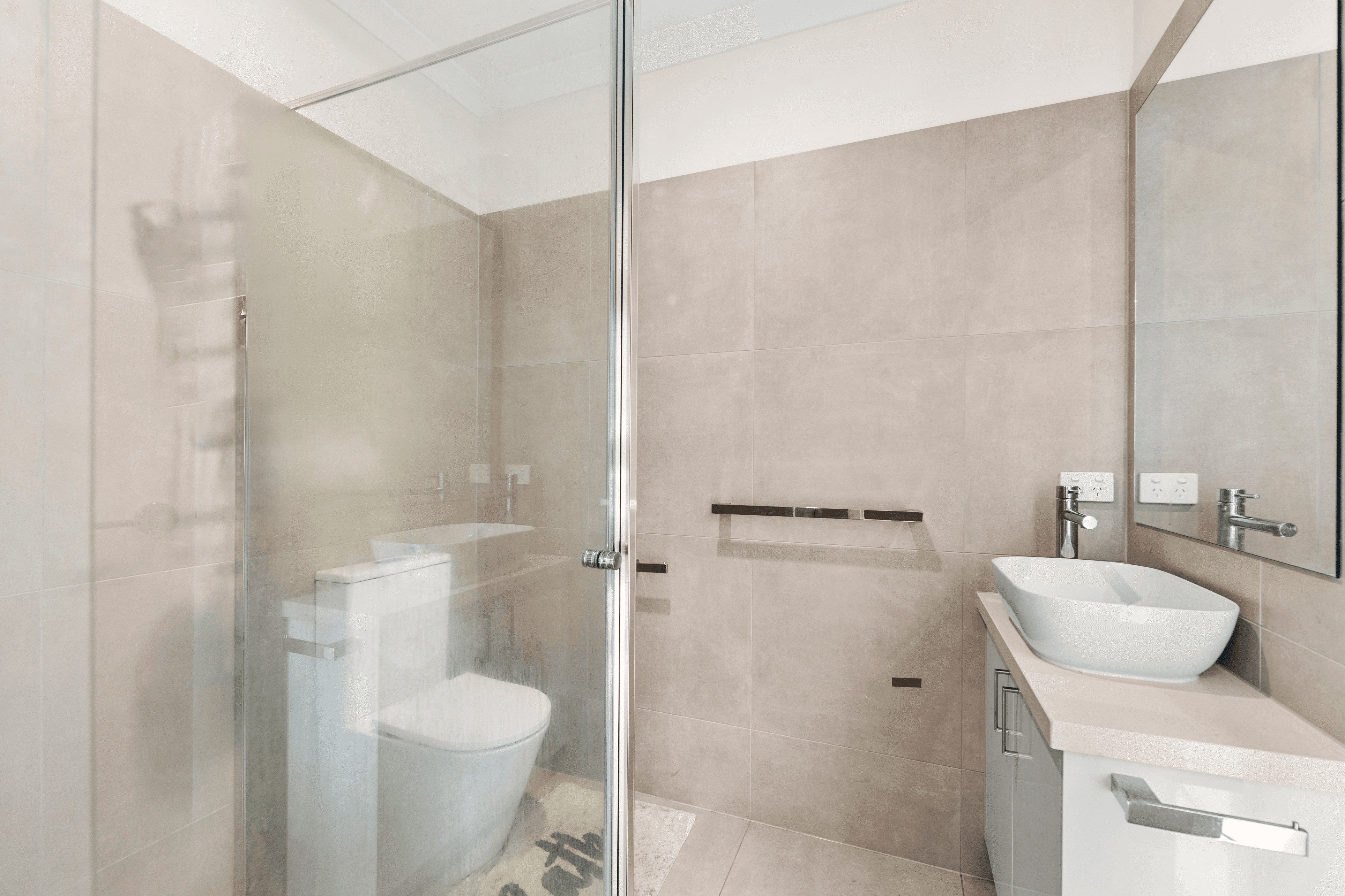 1,2,3/20 Grant Street, ST ALBANS, VIC 3021