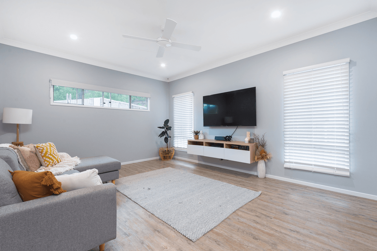 38 Balonne Court, UPPER COOMERA, QLD 4209