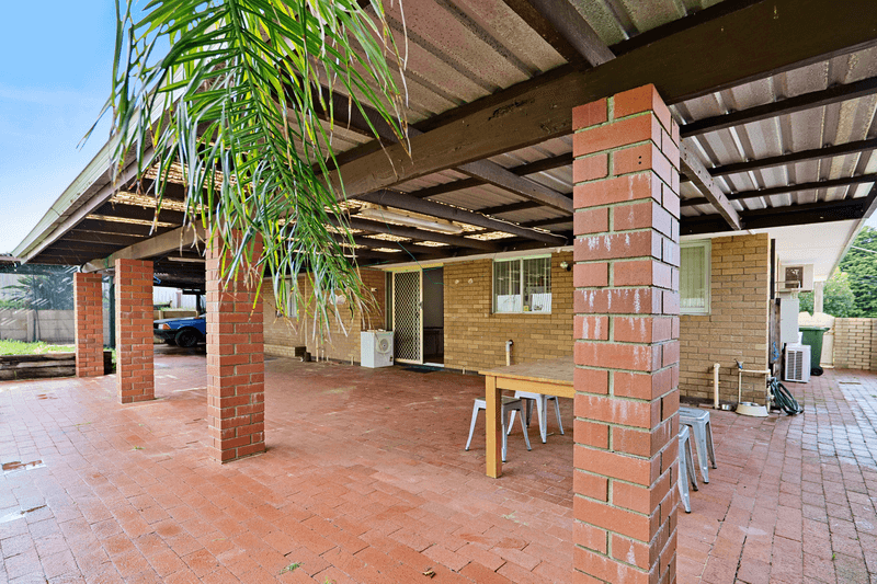 5 Sparkes Court, GIRRAWHEEN, WA 6064