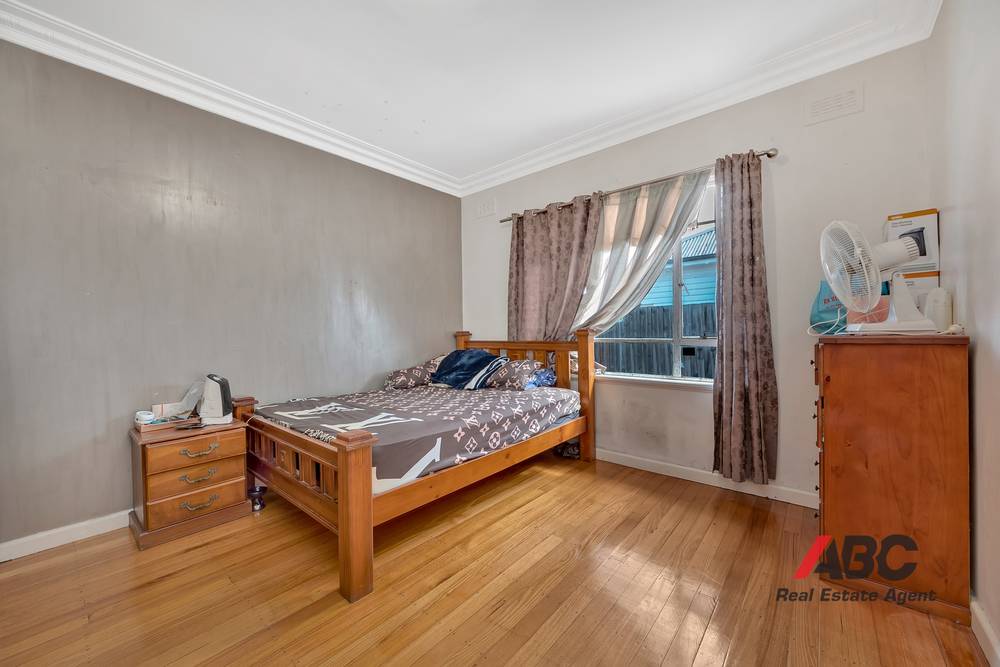 15 Glendenning Street, St Albans, VIC 3021