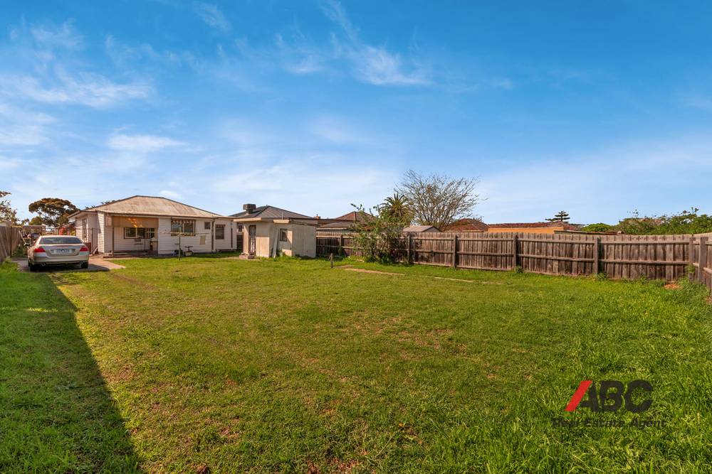 15 Glendenning Street, St Albans, VIC 3021
