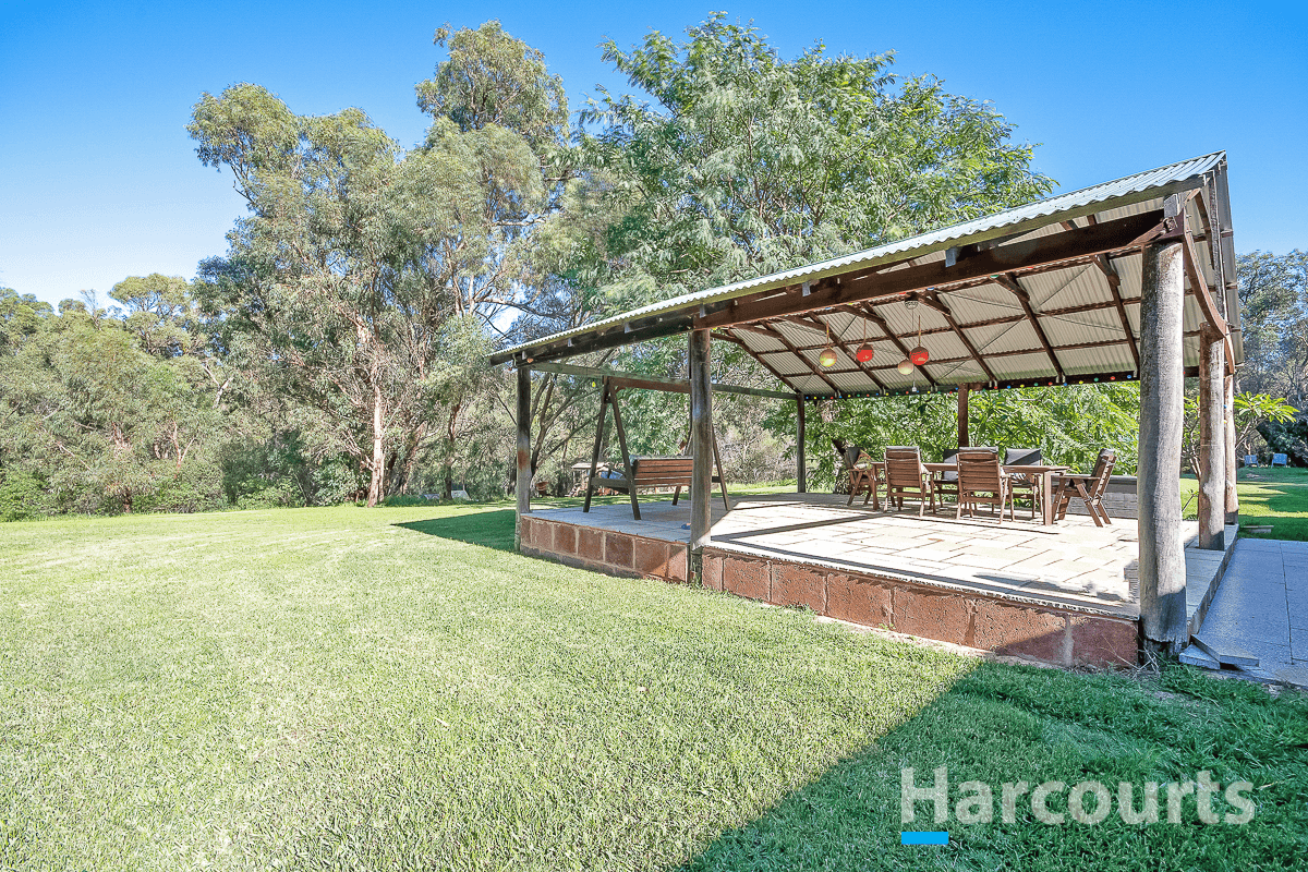 64 Jade Loop, CARABOODA, WA 6033