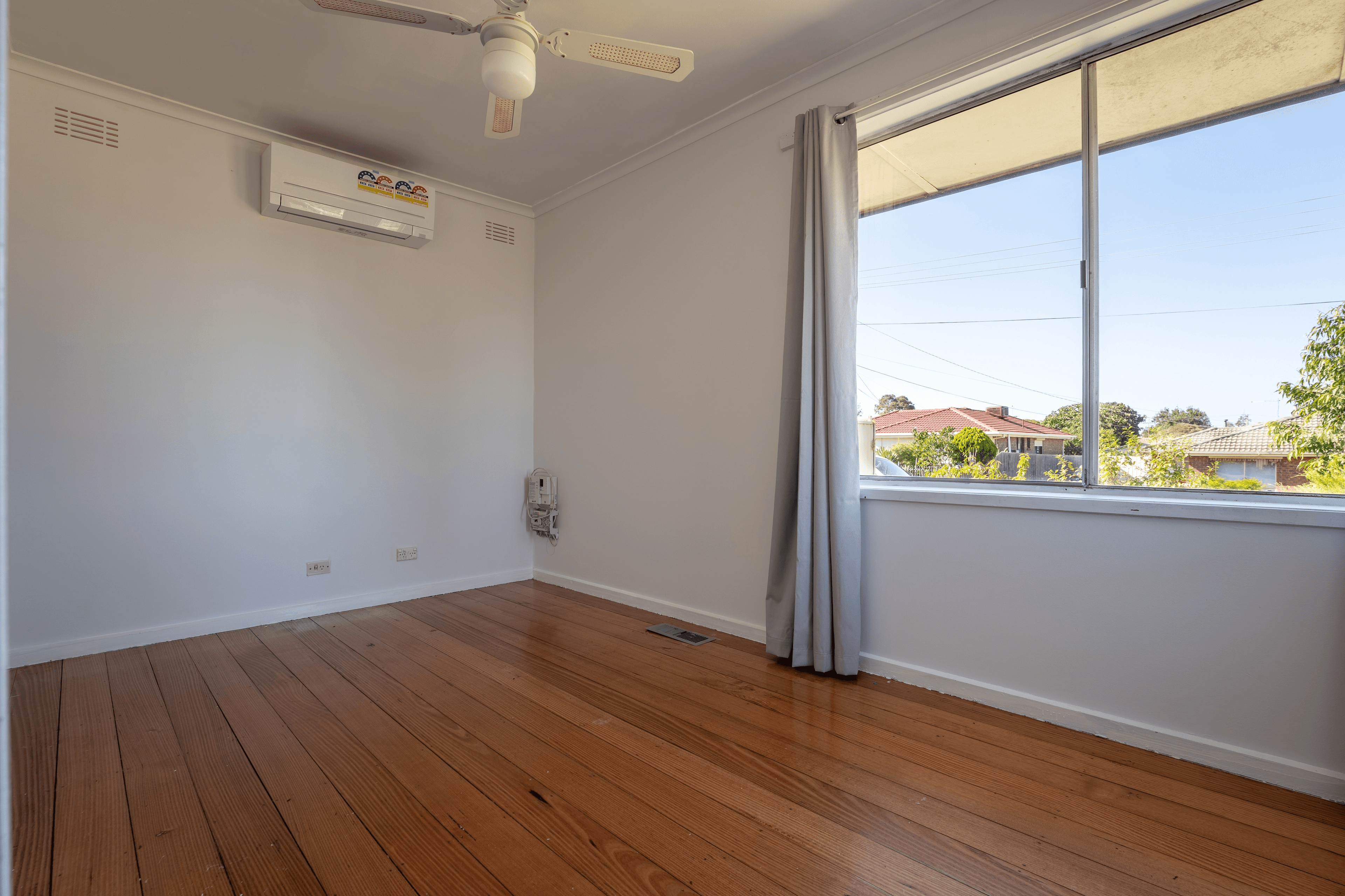 14 Oldershaw Road, Melton, VIC 3337