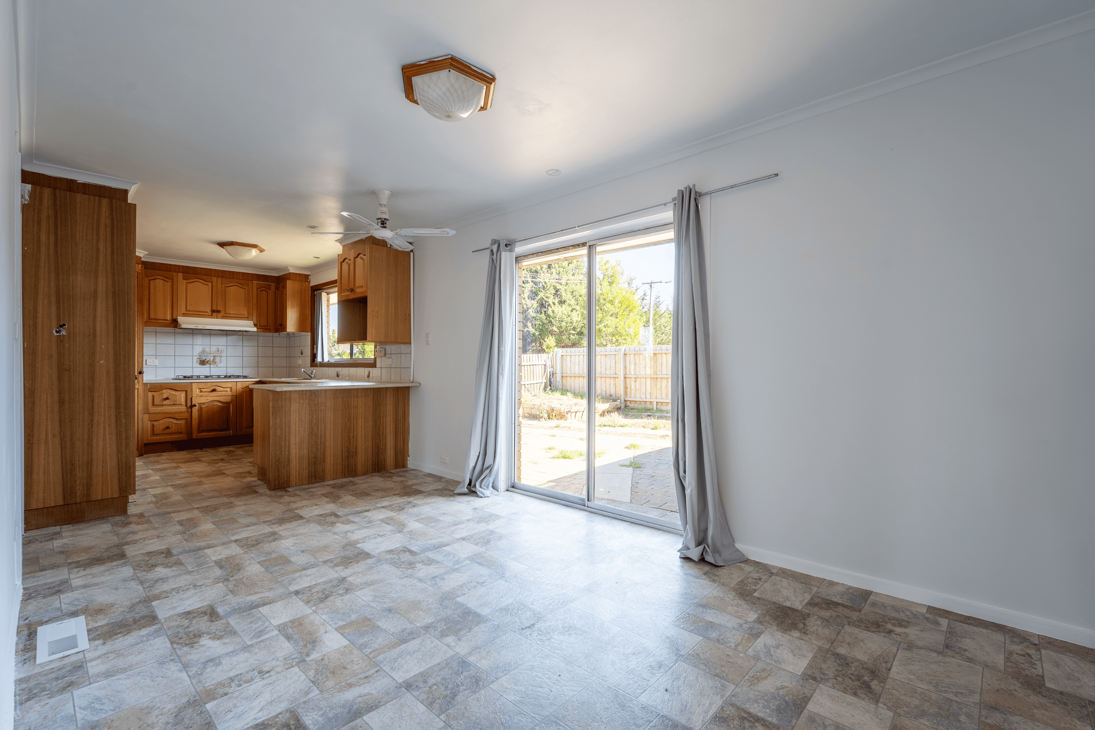 14 Oldershaw Road, Melton, VIC 3337