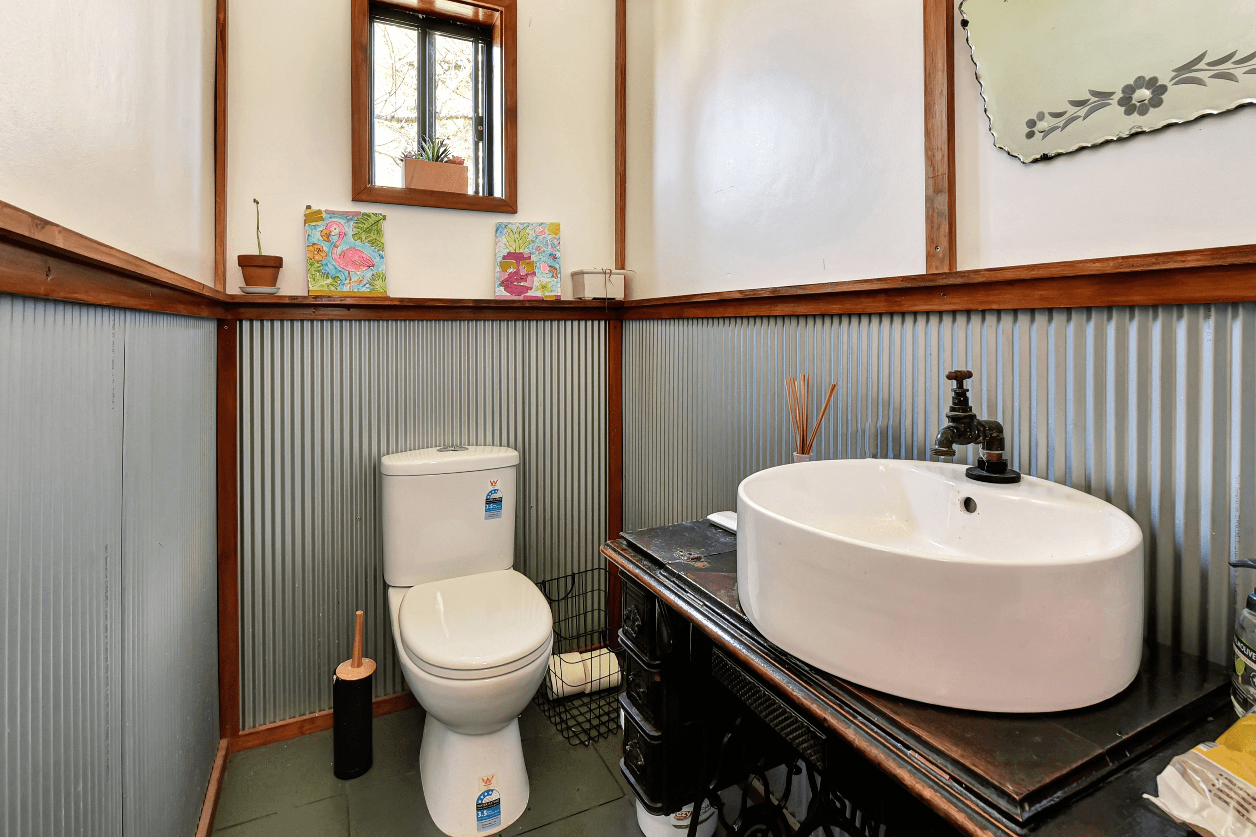 1882 Wollombi Road, Sweetmans Creek, NSW 2325